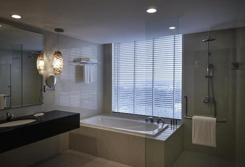 디럭스 룸, Pullman Kuching