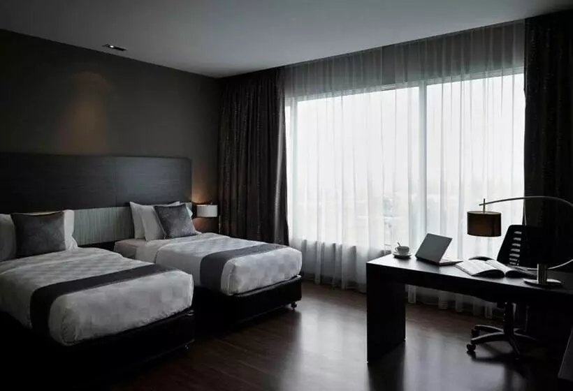 Executive Rum, Pullman Kuching