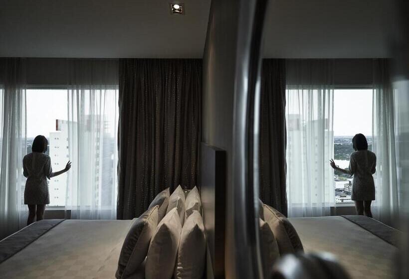 이그제큐티브 스위트, Pullman Kuching