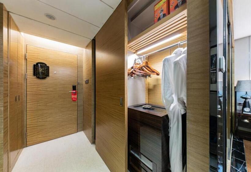 اتاق اجرایی, Shenzhen Langyue International