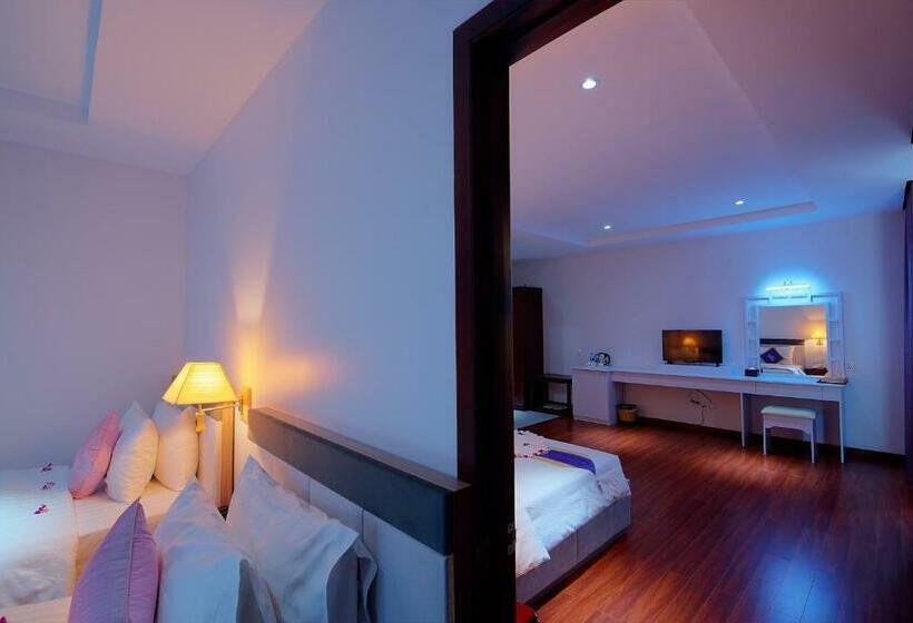 غرفة عائلية, Starry Angkor