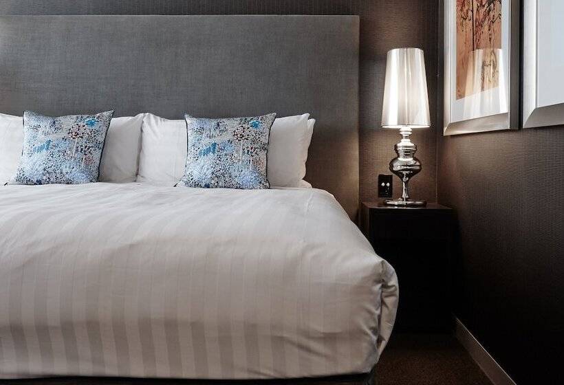 标准工作室, The Olsen Melbourne  Art Series