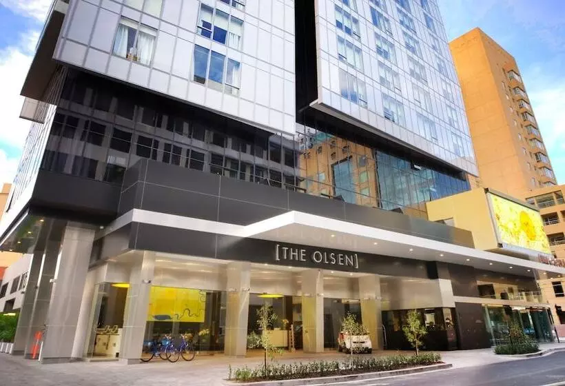 デラックススタジオ, The Olsen Melbourne  Art Series