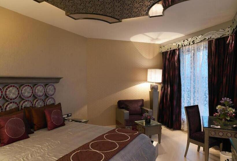 스탠다드 룸 킹사이즈 침대, The Zuri Whitefield, Bangalore