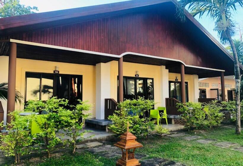 디럭스 방갈로, Phi Phi Villa Resort Sha Extra Plus