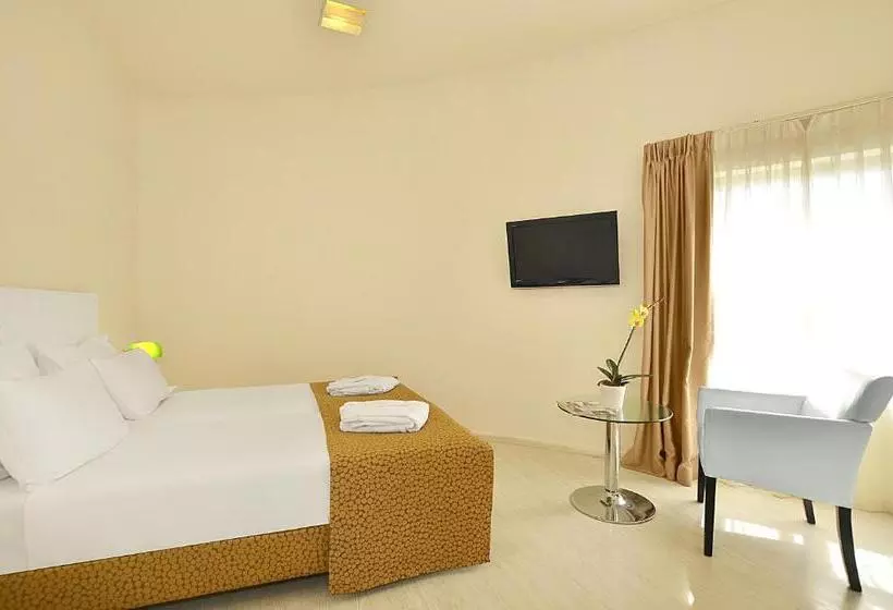 Superior Room with Views