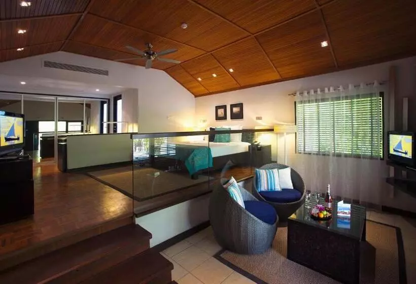بانگلوی لوکس, Velassaru Maldives