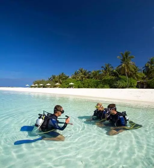 ویلای لوکس 1 خوابه, Velassaru Maldives