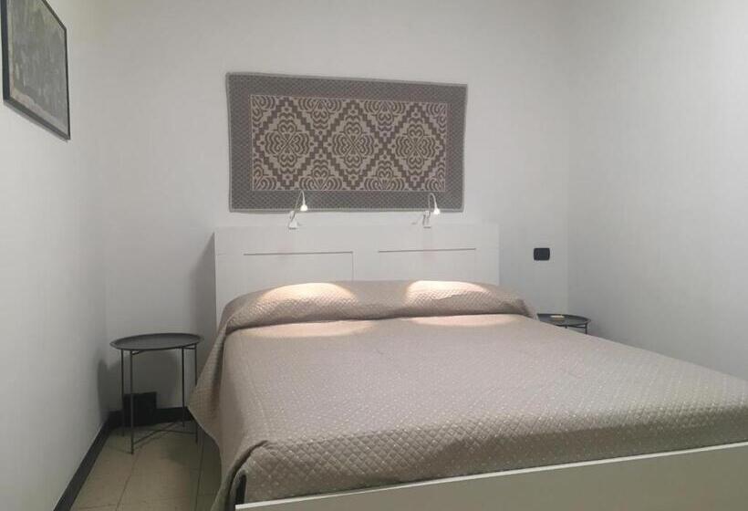 Номер Стандарт, B&b Juighissa Leonora