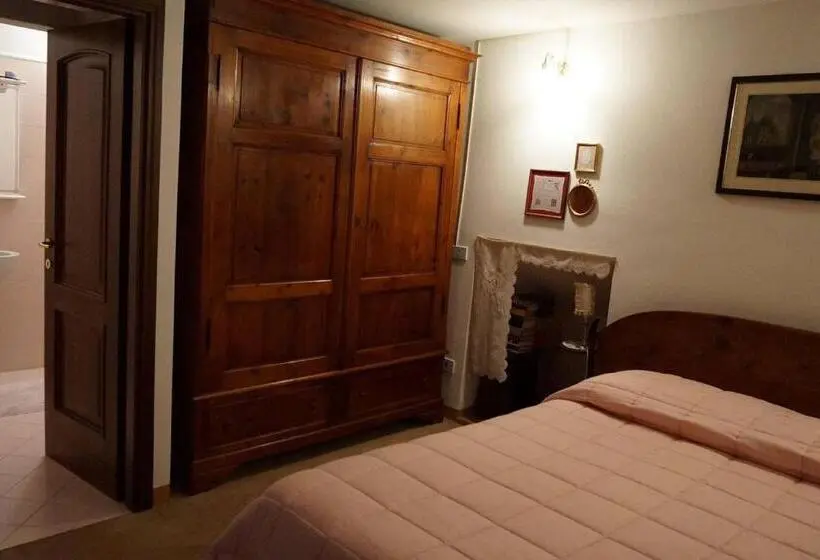 Perhehuone, B&b La Rocca