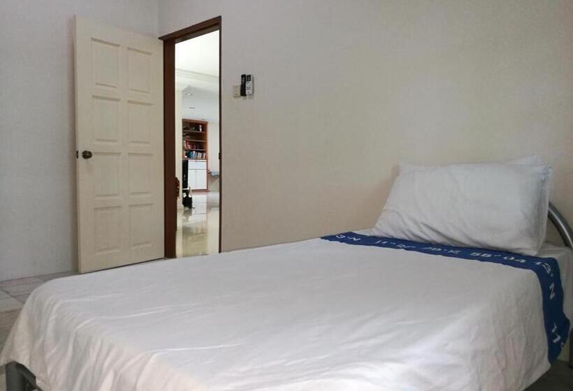 バスルーム共有のシングルスタンダード, Guesthouse Dragon Place