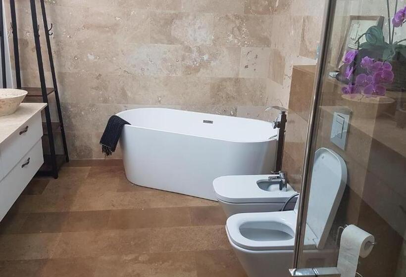 غرفة قياسية ثلاثية حمام مشترك, Casa Magnolia