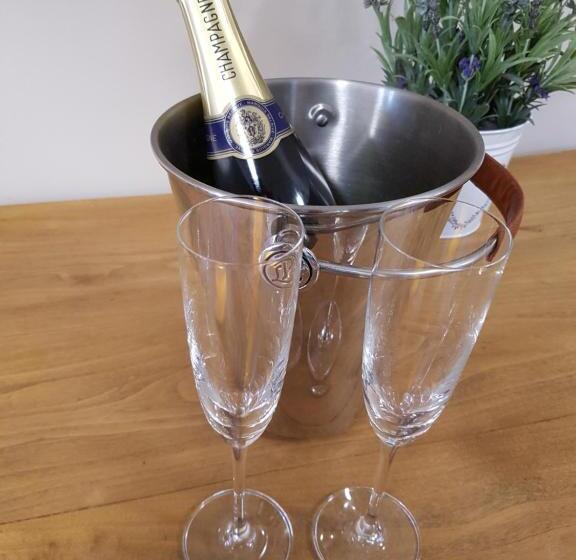 ファミリールーム, The Barn Tarporley