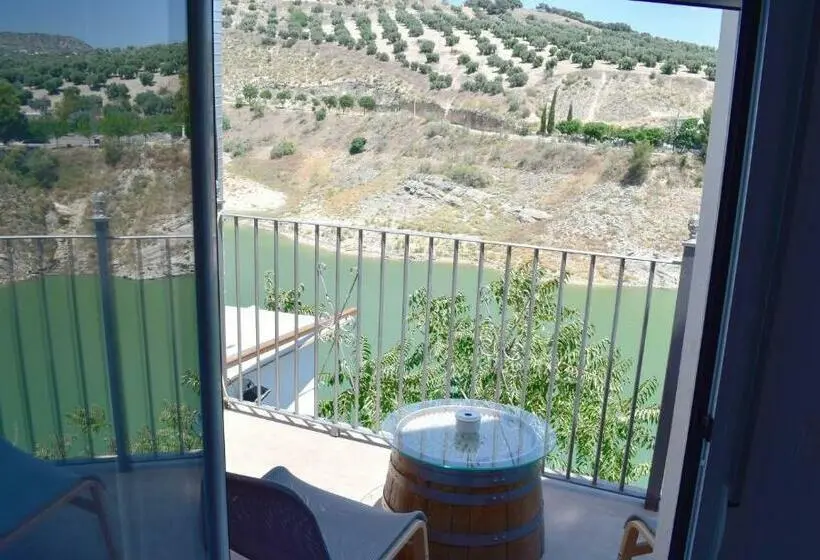 テラス付きスタンダードルーム, Iznájar Suites