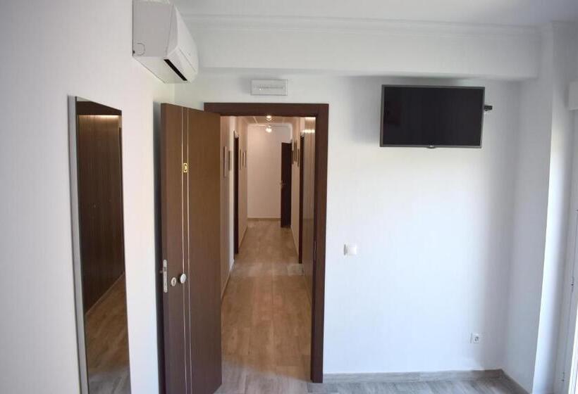 اتاق استاندارد با تراس, Iznájar Suites