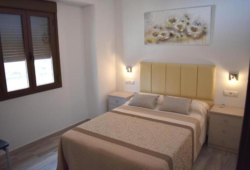اتاق استاندارد, Iznájar Suites