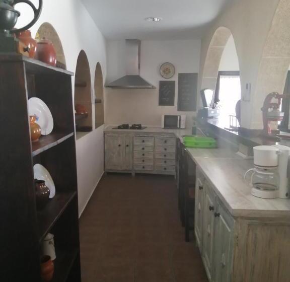 منزل غرفة نوم واحدة, La Pension Del Parador