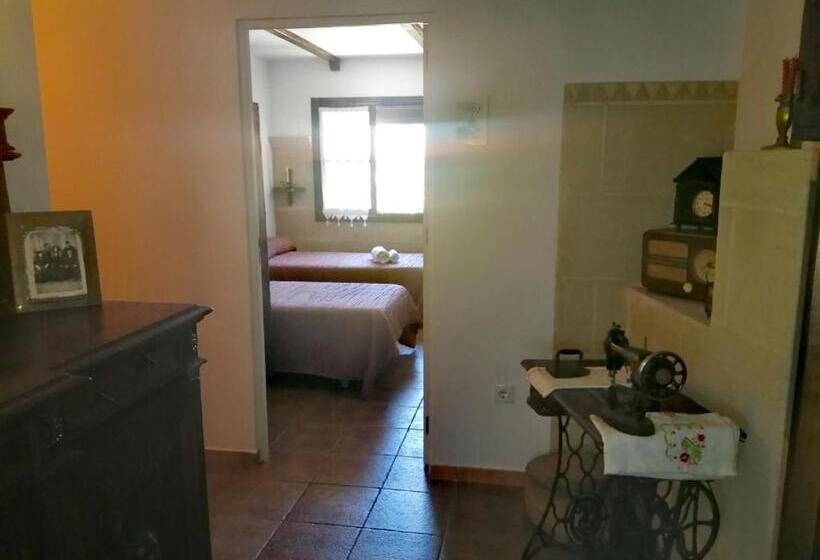 منزل غرفة نوم واحدة, La Pension Del Parador