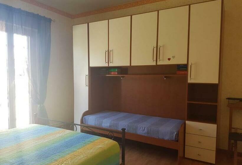 اتاق استاندارد, Mirella S House Viaverona