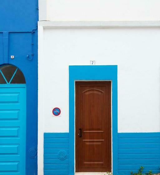 استودیو خانوادگی, O Quintal Guesthouse