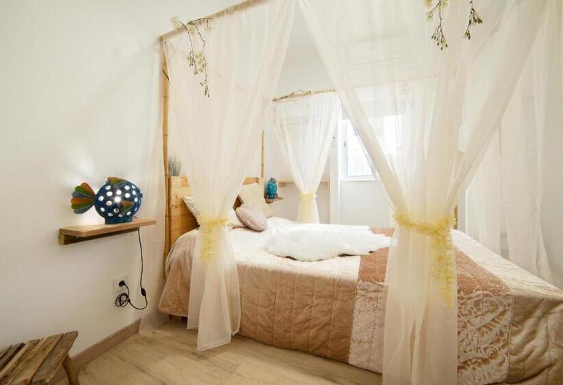 اتاق استاندارد, O Quintal Guesthouse