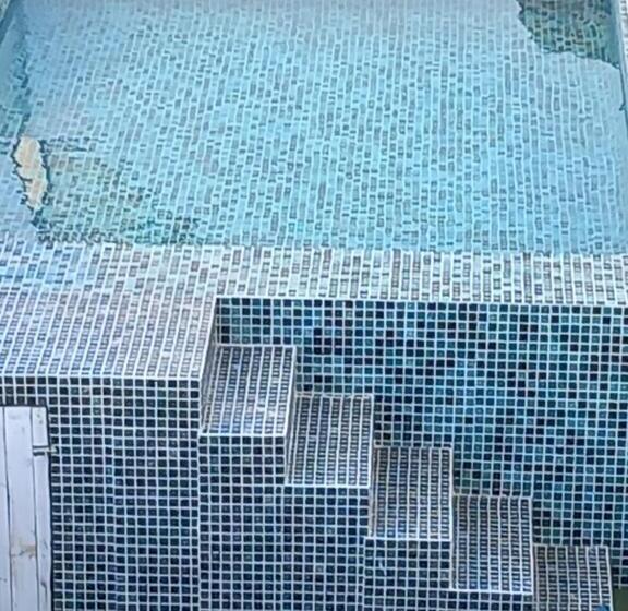 اتاق استاندارد یک نفره, O Quintal Guesthouse