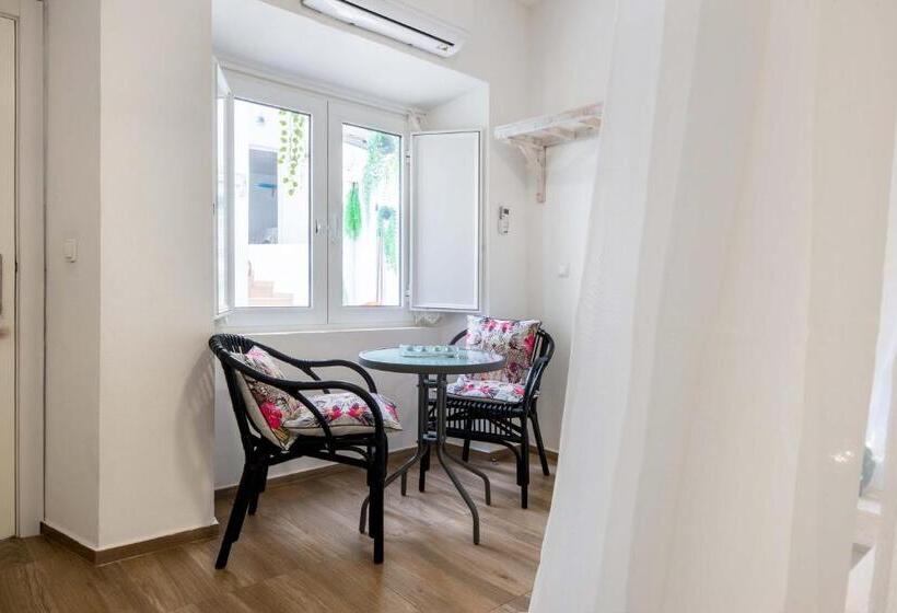 سوییت, O Quintal Guesthouse