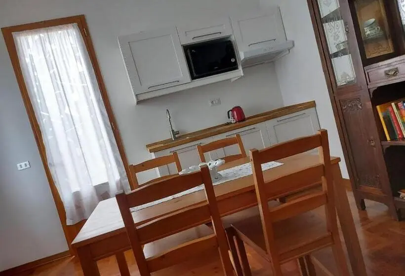１ベッドルームアパートメント, Gli Oleandri B&b