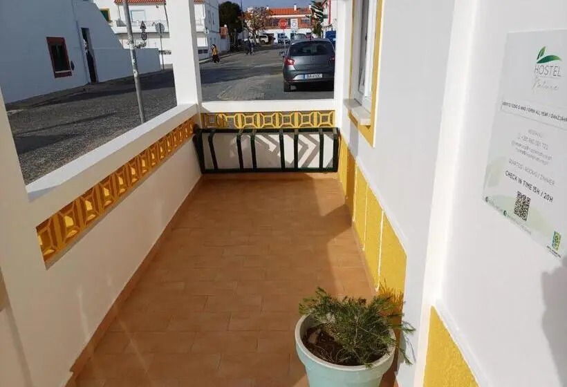 تختخواب در اتاق مشترک, Hostel Nature