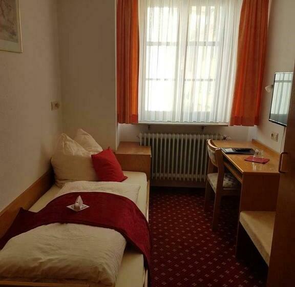 Quarto Individual Basic, Traube