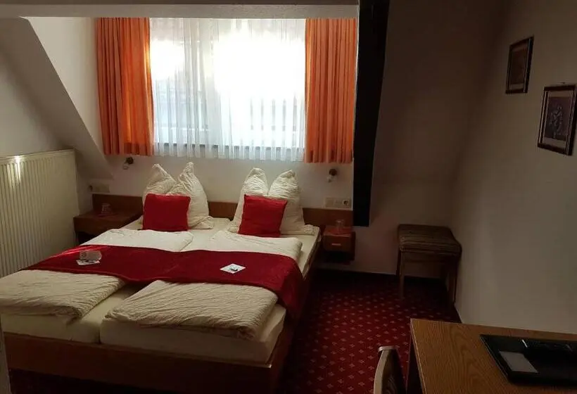 Quarto Basic, Traube