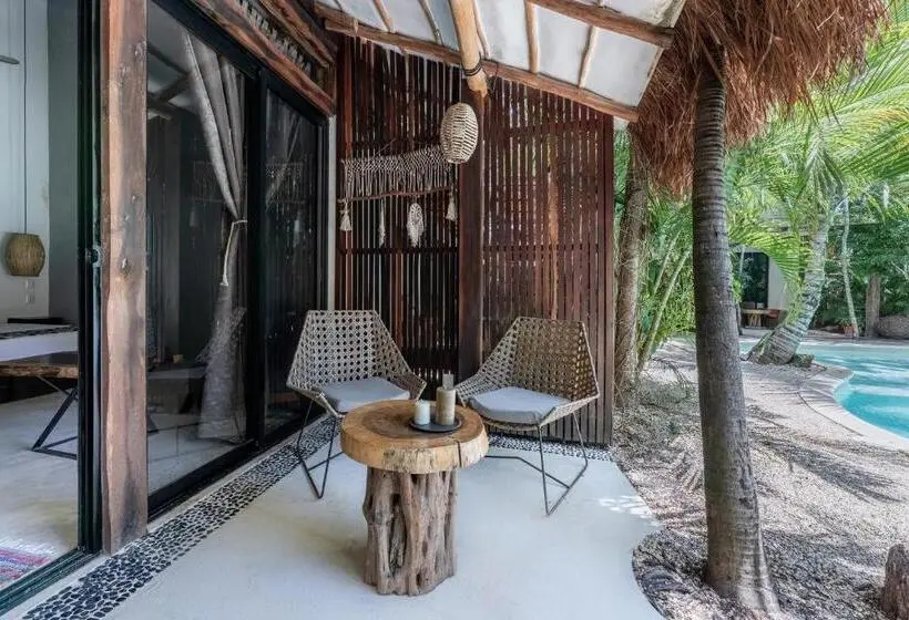 デラックスバンガロー, Trece Lunas Tulum   Enchanted Resort
