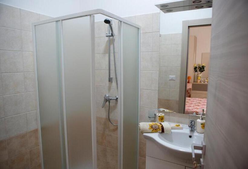 标准三人间, B&b G.verdi