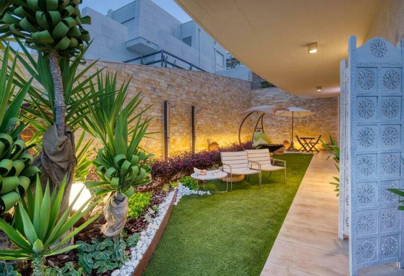 سوئیت 2 خوابه, Residenze Longhi