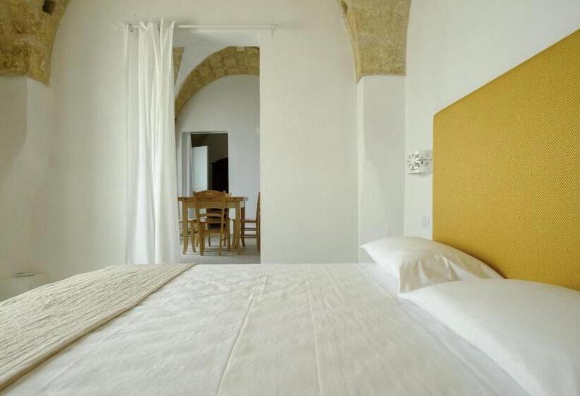Apartament 2 Dormitoris, Corte Scarcia