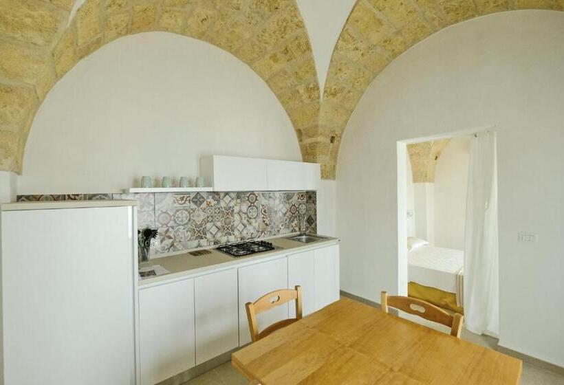 Apartament 2 Dormitoris, Corte Scarcia
