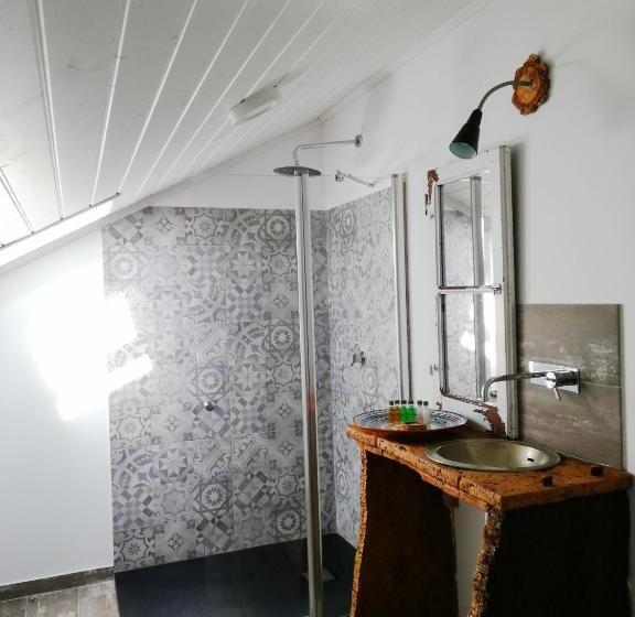 高级套房, The One Country House