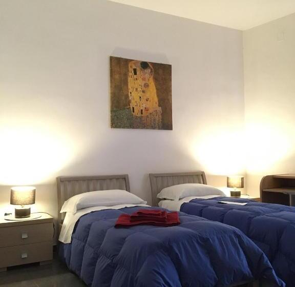 חדר סטנדרט חדר אמבטיה משותף, Blackboard House