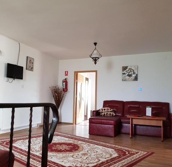 Семейный Номер, Casa De Vacanta Macovei0744