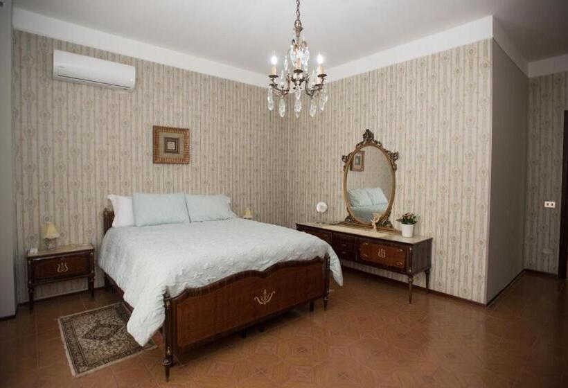 带阳台的豪华间, Casa Serena