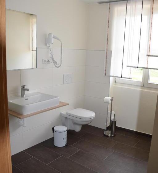 标准间带阳台, Der Schildbacherhof