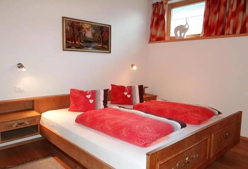 ２ベッドルームアパートメント, Hochwieserhof