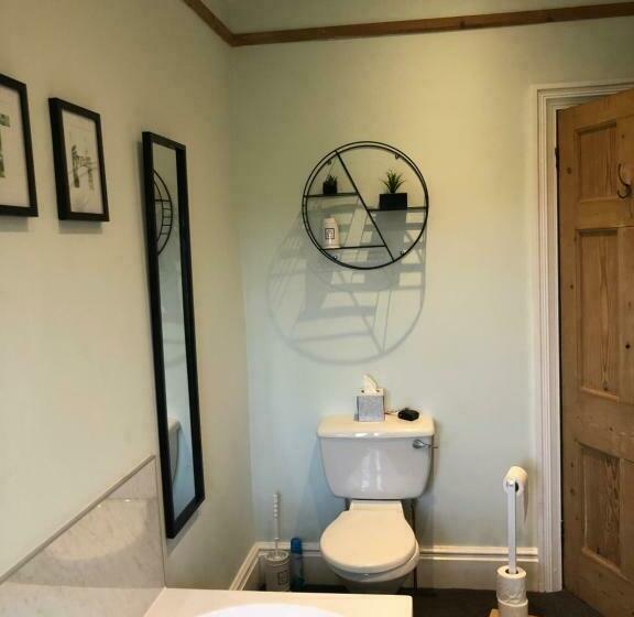 Номер Deluxe Кровать Кинг, The Hollow Bed And Breakfast