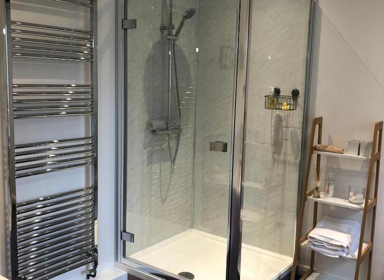 Номер Deluxe Кровать Кинг, The Hollow Bed And Breakfast