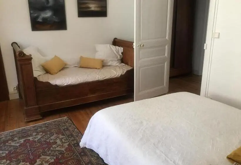 Camera Familiare Bagno Condiviso, Le Magnolia