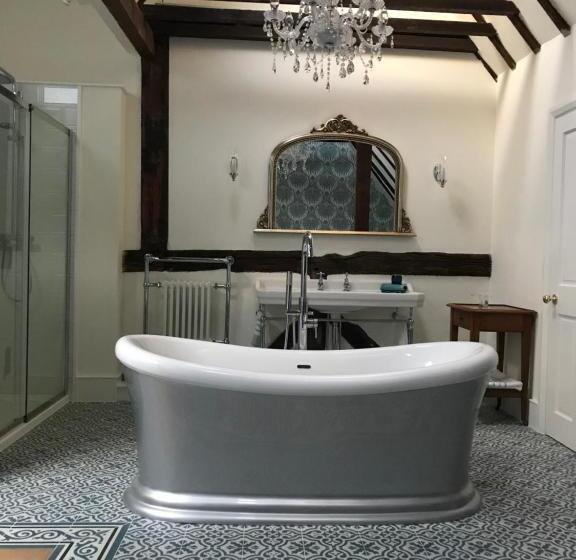 スーペリアールーム, Number 5