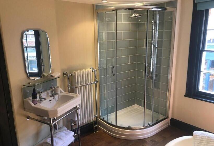 デラックスルーム, Number 5