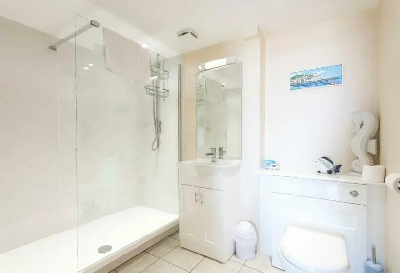 オーシャンビュースタンダードルーム, The Penellen Guest Accommodation Room Only