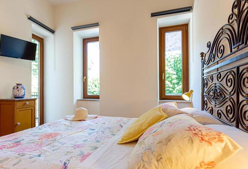 חדר דלוקס עם מרפסת, Villa La Quercia