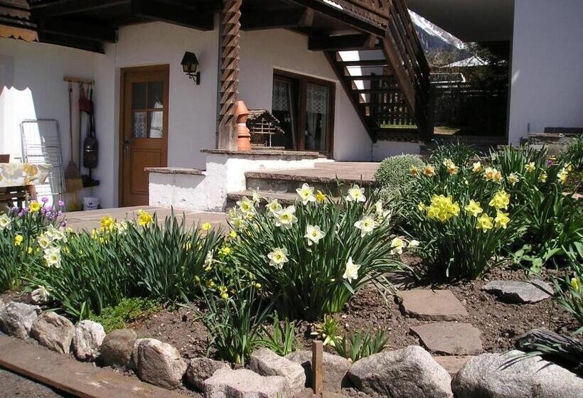 带1个卧室的带阳台的公寓, Müllerhof